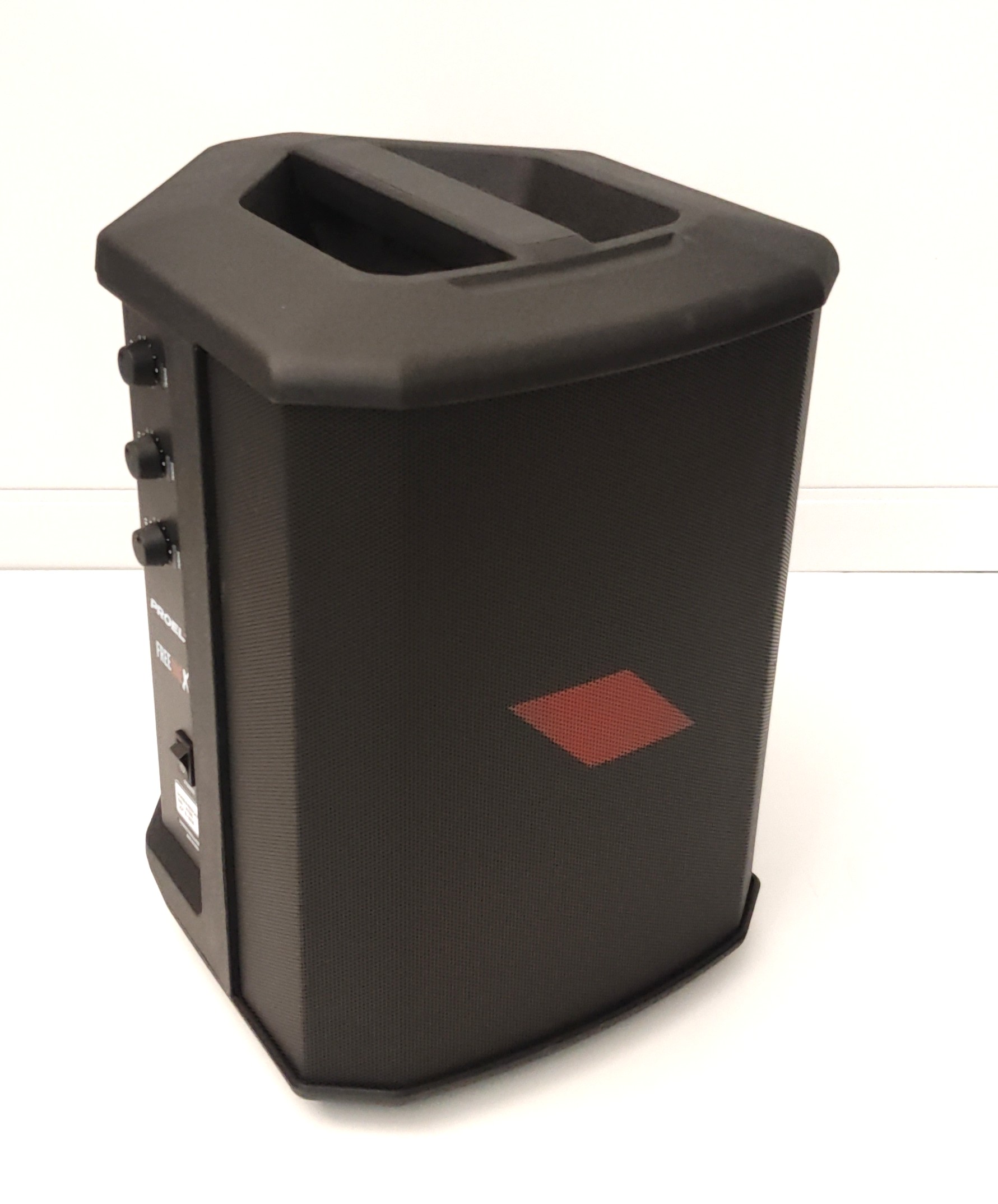 Proel FreeOneX Portable Sound System mit Akku* Proel FreeOneX Portable Sound System mit Akku*