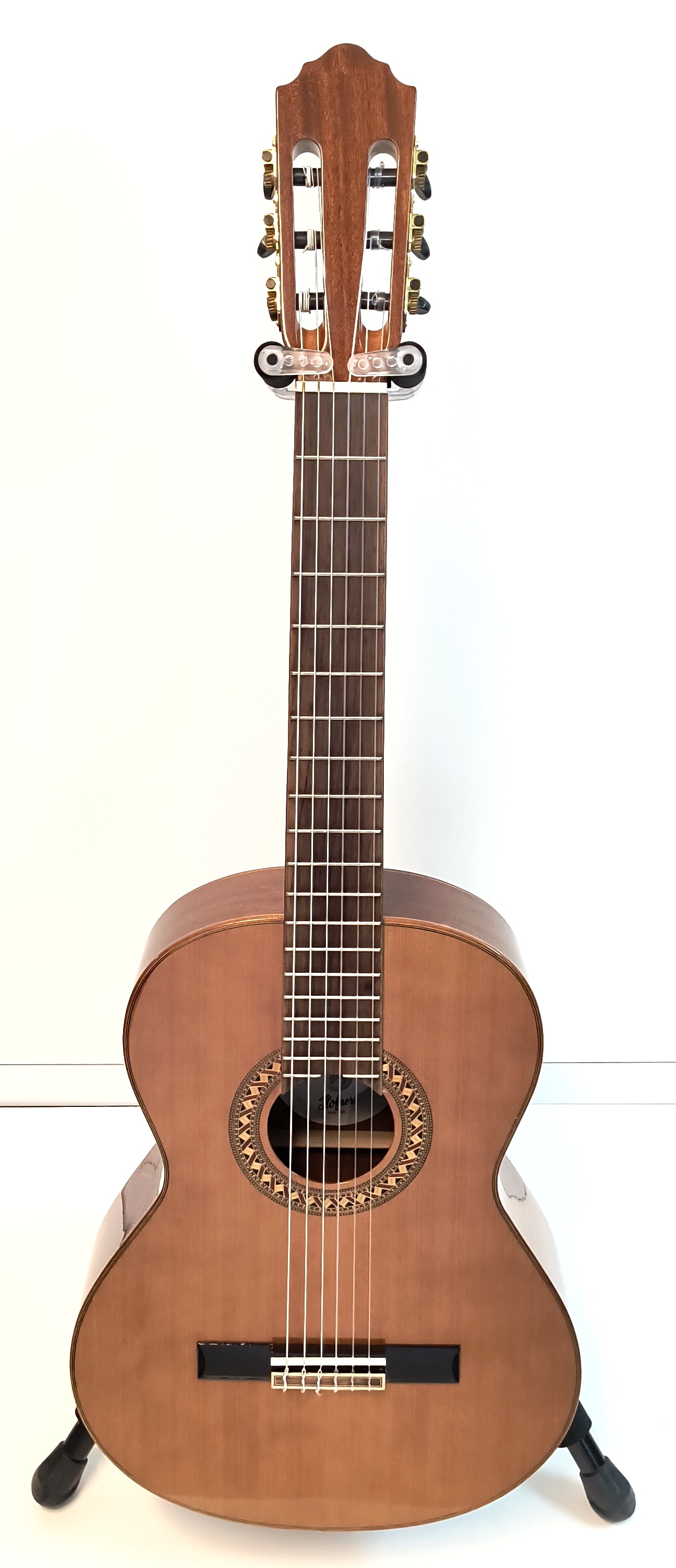 Höfner Konzertgitarre HC 504 Carmencita mass. Zeder lack*