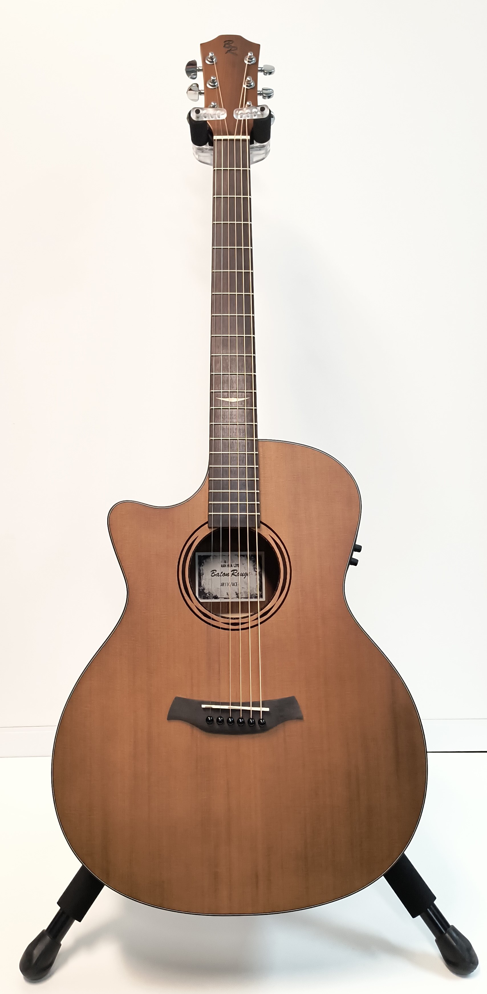 Baton Rouge Westerngitarre AR11C/ ACE- Linkshänder*