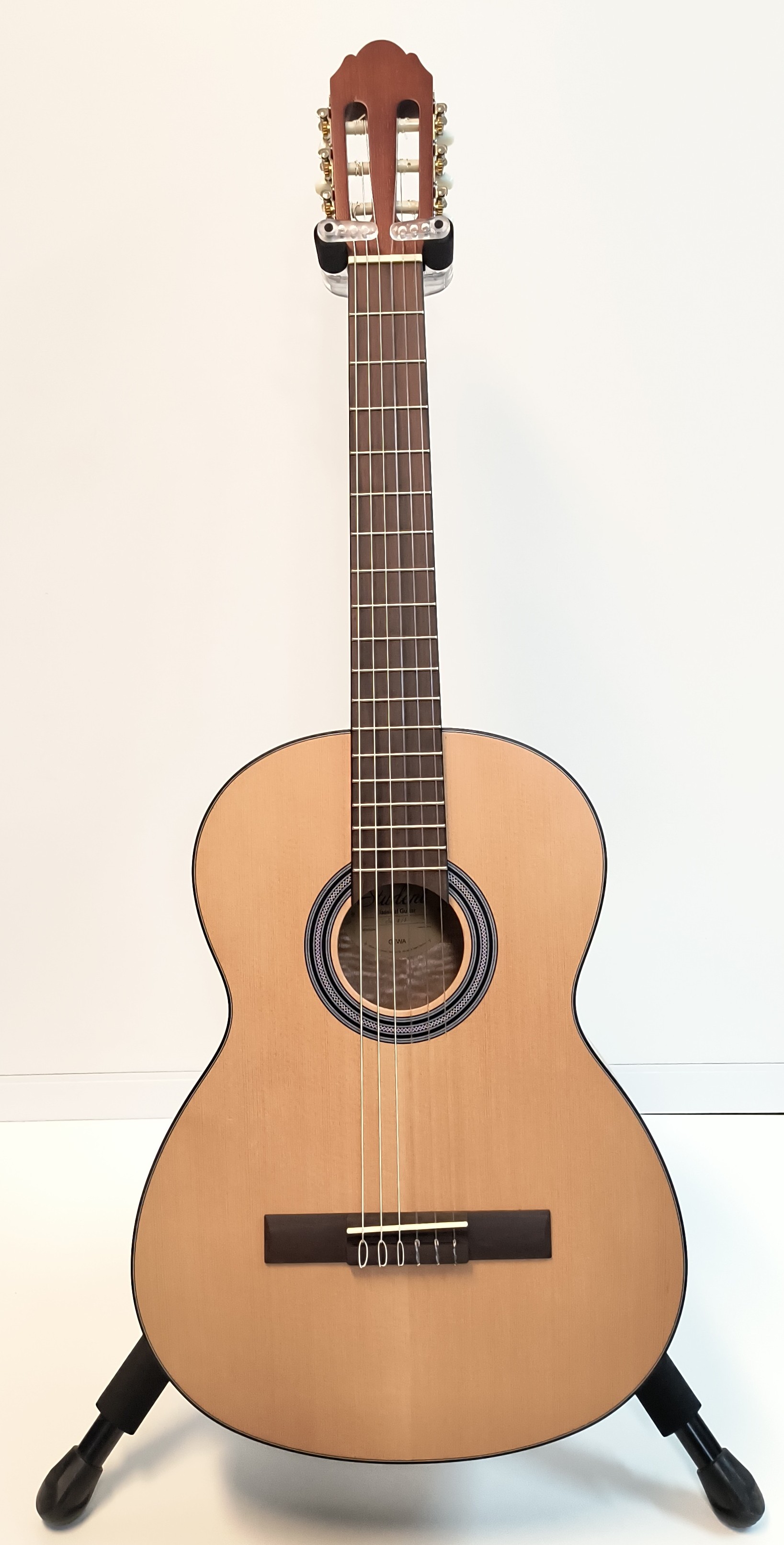 Gewa VGS Student 4/4, Zeder