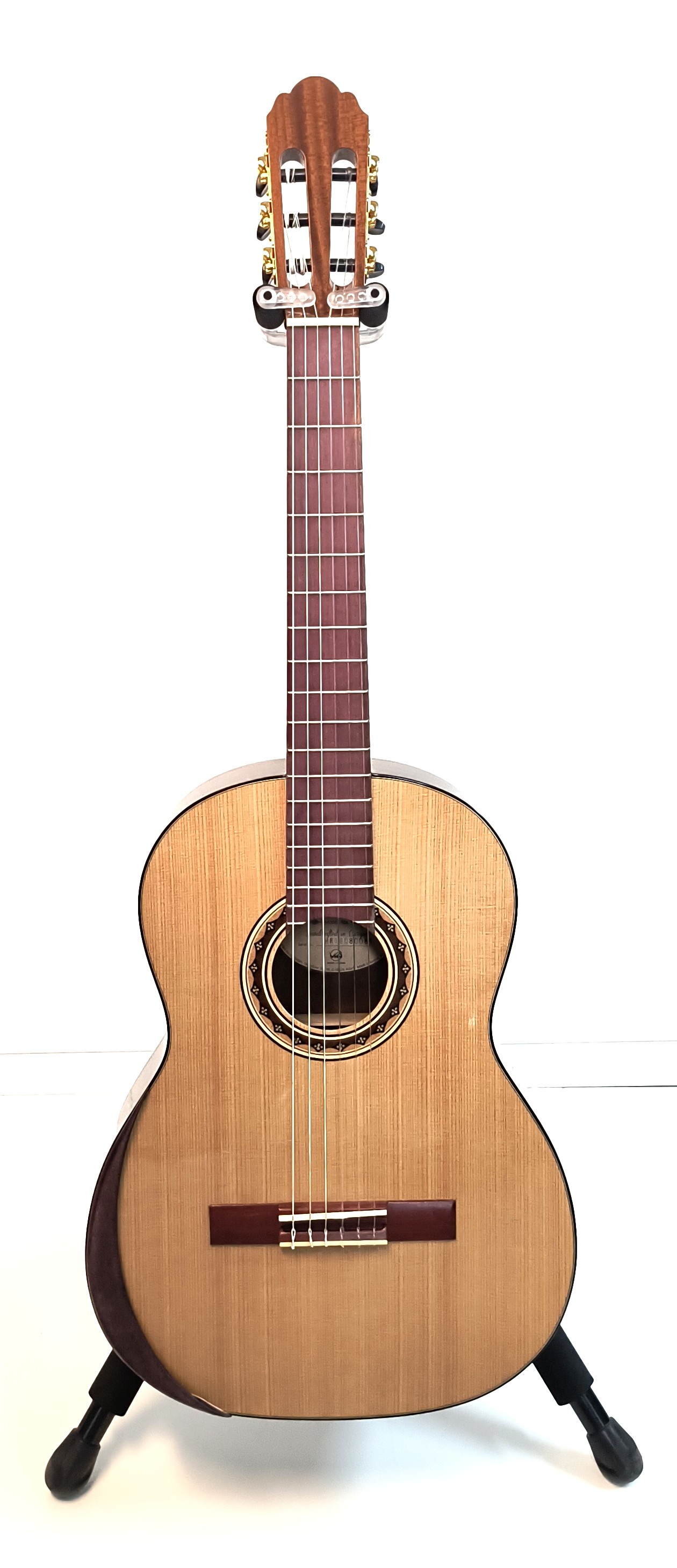 Gewa VGS Pro Konzertgitarre Andalus 10A mass. Zeder lack.* Gewa VGS Pro Konzertgitarre Andalus 10A mass. Zeder lack.*