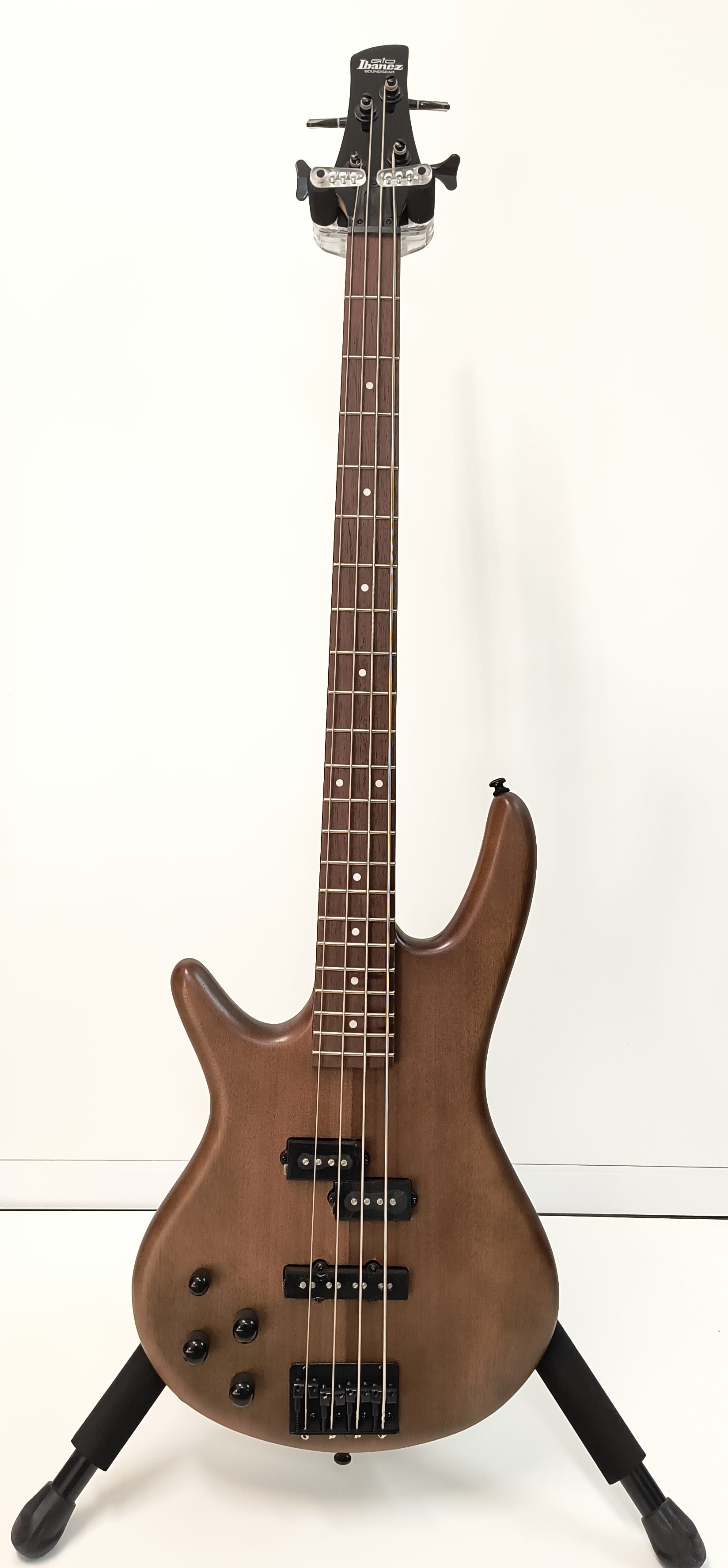 Ibanez Bassgitarre GIO Lefthand GSR200BL-WNF Walnuß* Ibanez Bassgitarre GIO Lefthand GSR200BL-WNF Walnuß*