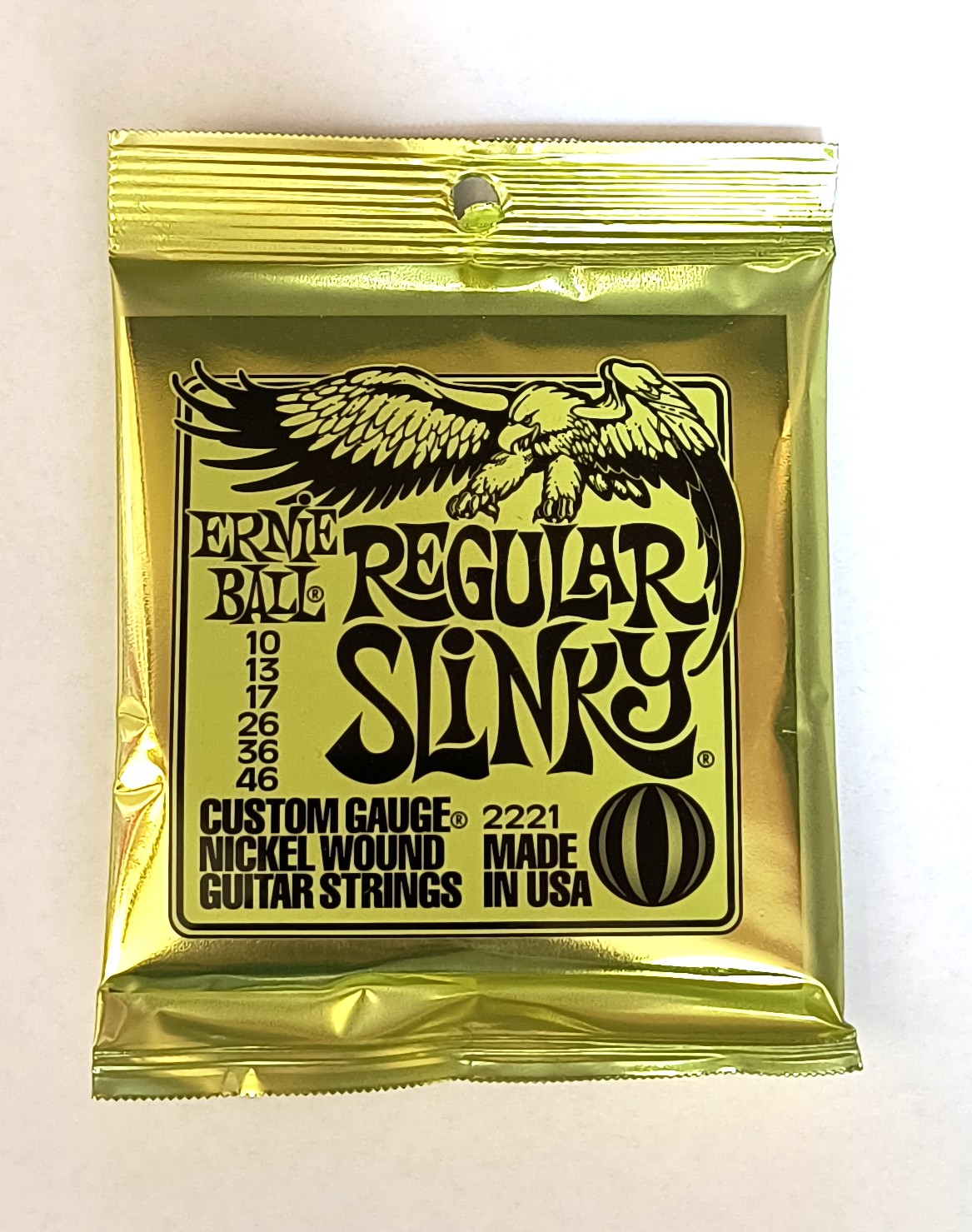 Ernie Ball Saiten 2221 E-Gitarre Regular Slinky 010-046*
