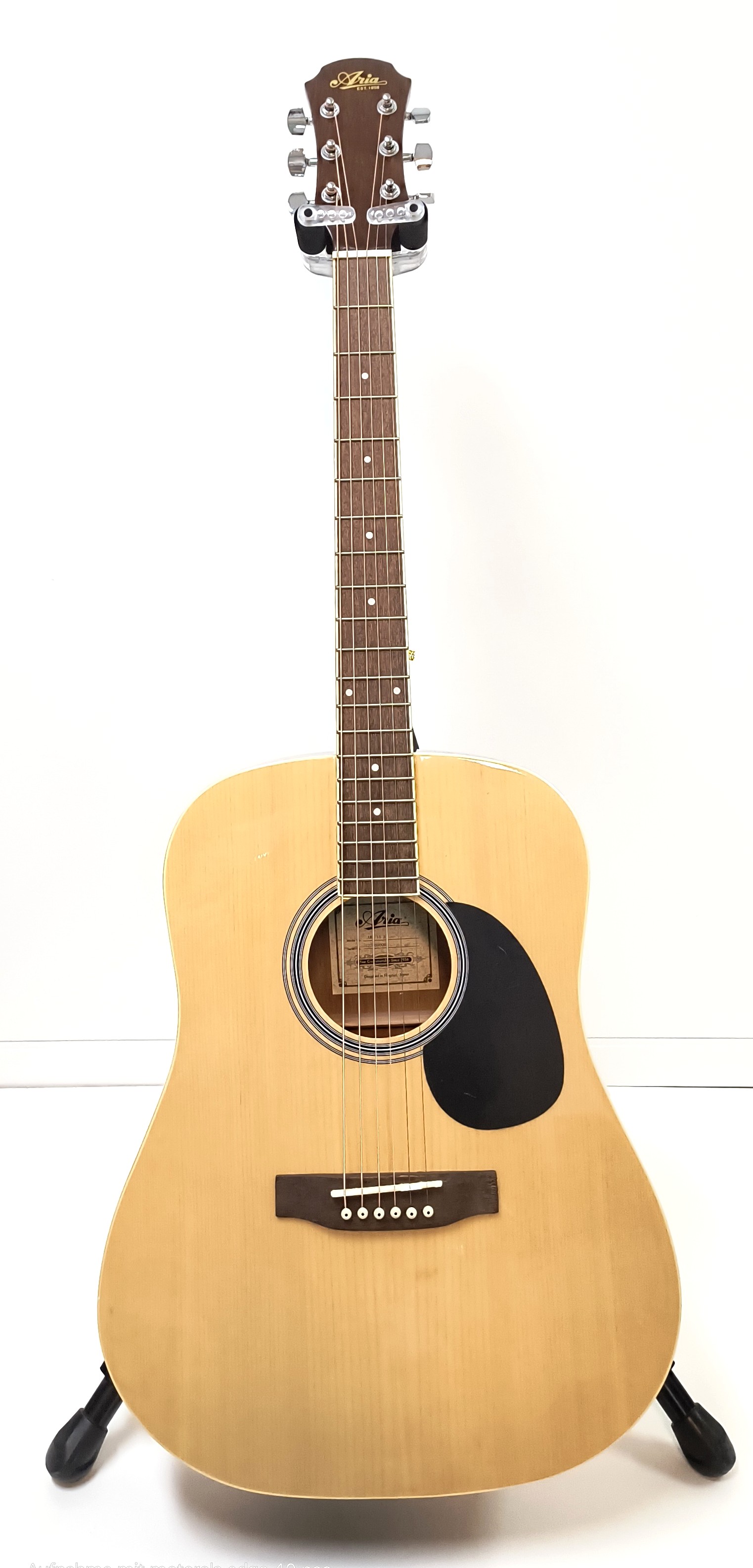 ARIA Westerngitarre AWN-15-N, Fichte lackiert*